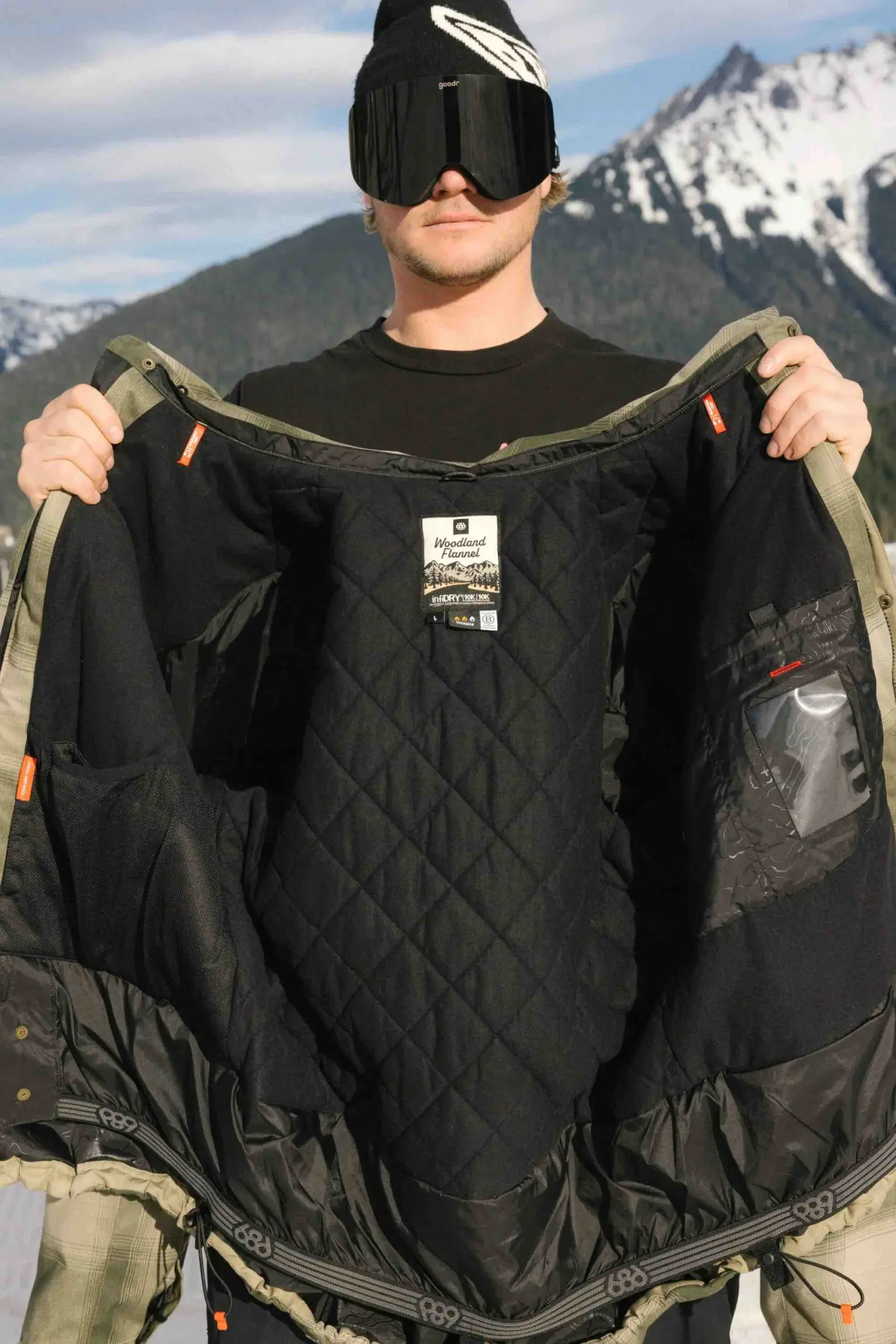 686 Woodland Insulated Men's Jacket 2027 - Image 2