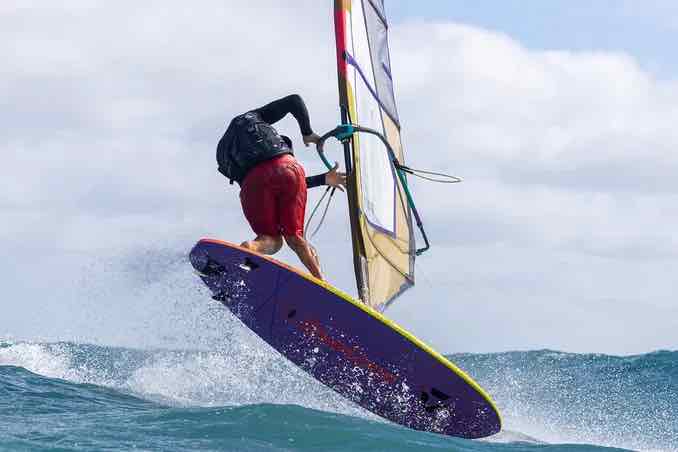 Duotone Ultra Freewave SLS Windsurfing Board 2026 - Image 2
