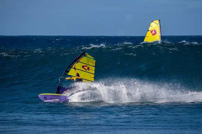Duotone Grip (Tri) SLS Windsurfing Board 2026 - Image 3