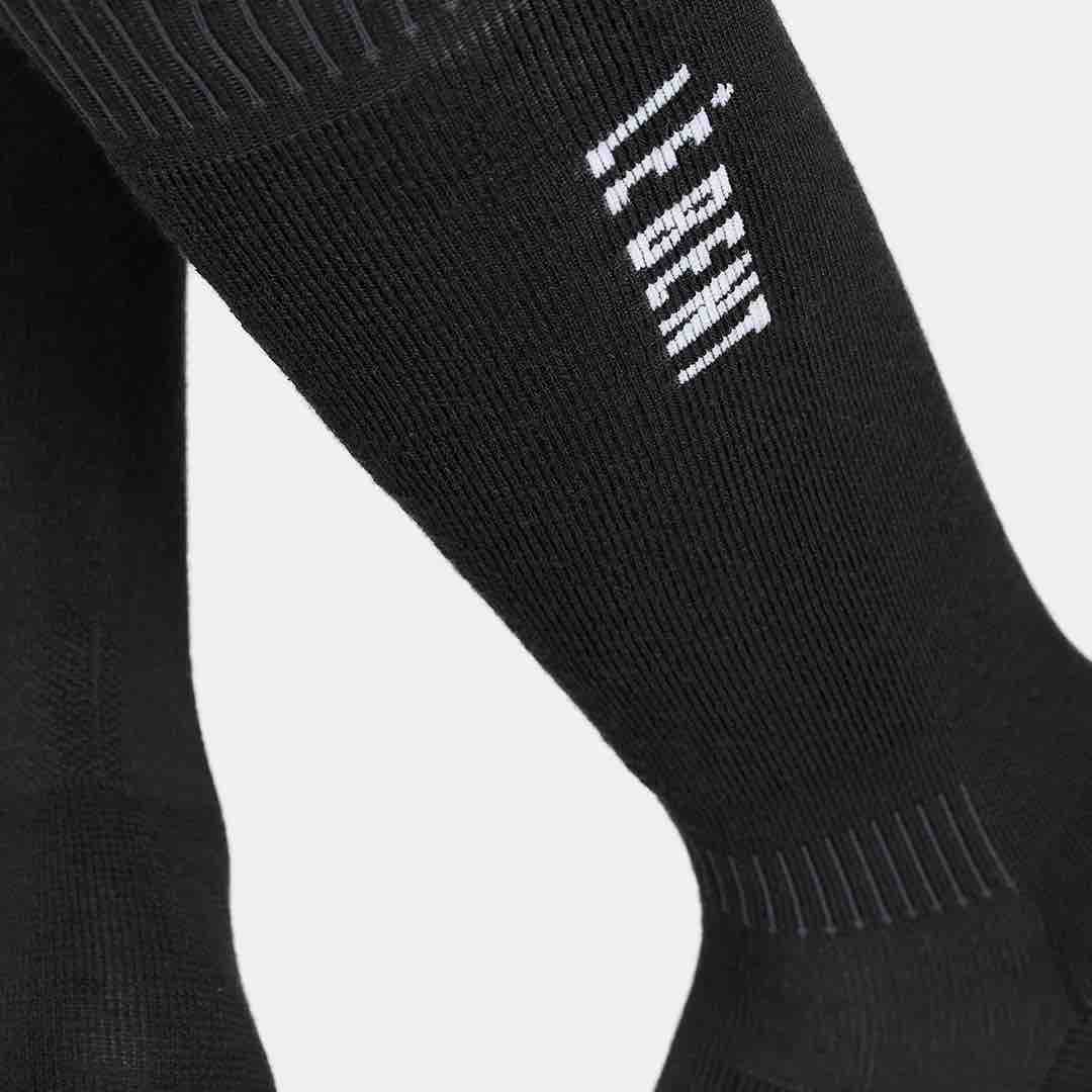 Le Bent Targeted Cushion Logo Unisex Snow Socks - Image 3