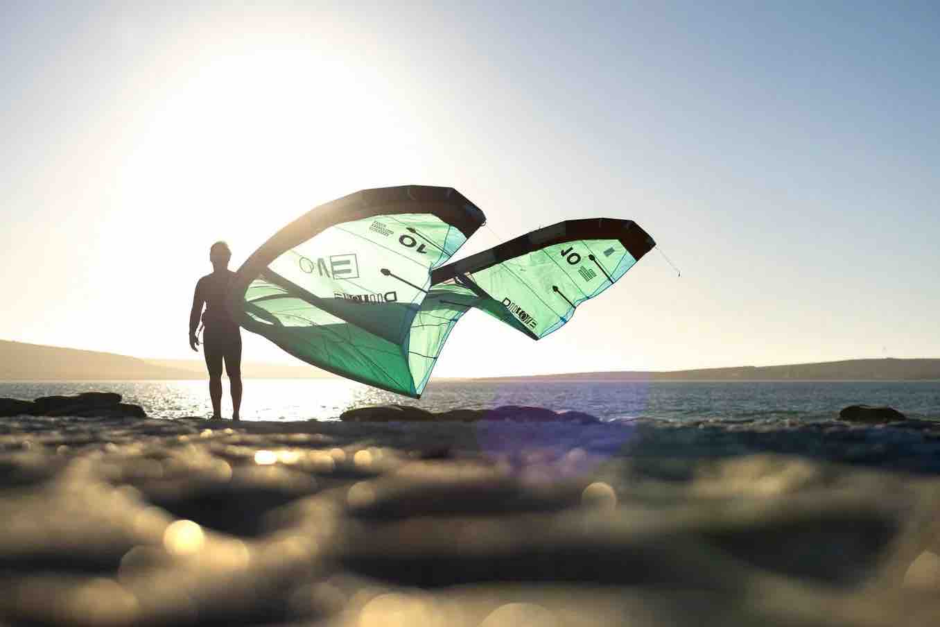 Duotone Evo Kitesurfing Kite 2026 - Image 2
