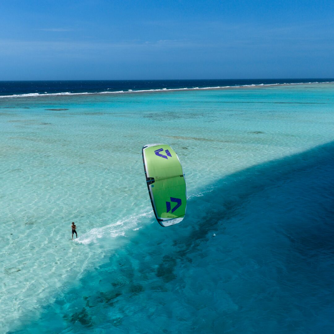 Duotone Neo SLS Kitesurfing Kite 2027 - Image 23