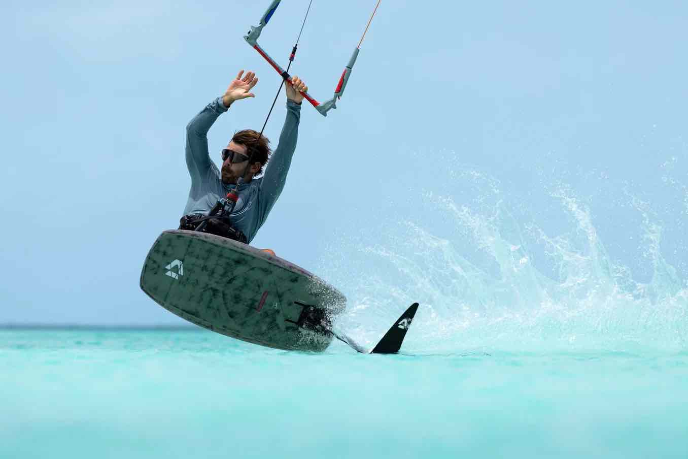 Duotone Soar SLS Kite Foil Board 2027 - Image 3
