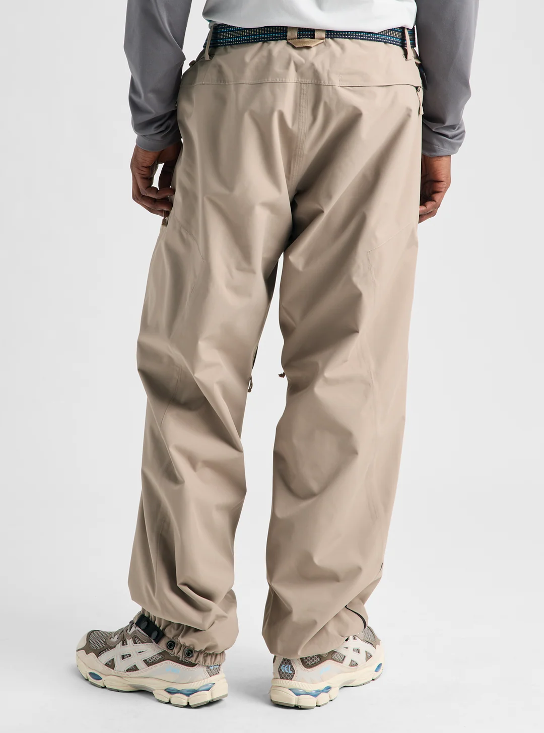 Burton Reserve 2L Men's Relaxed Snowboard Pant 2027 - Image 2