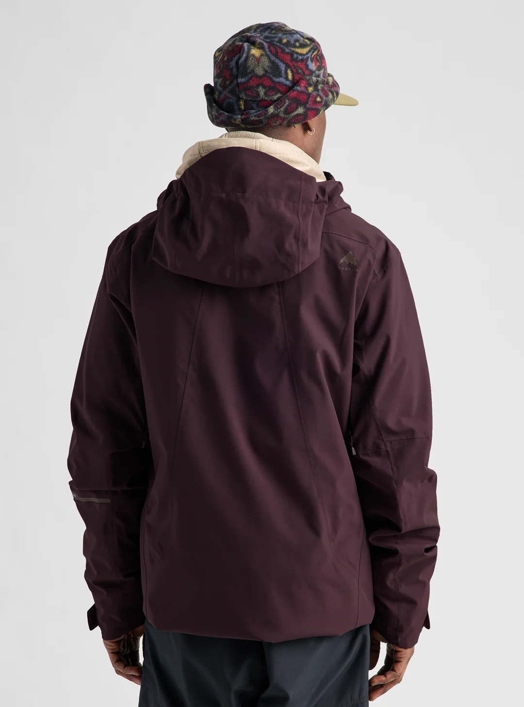 Burton Reserve 2L Men's Stretch Slim Snowboard Jacket 2027 - Image 8